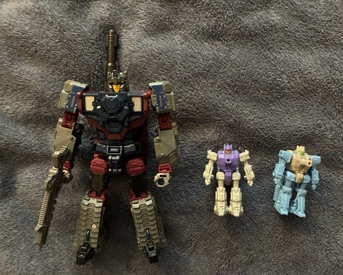 Transformers titans return - transformers,